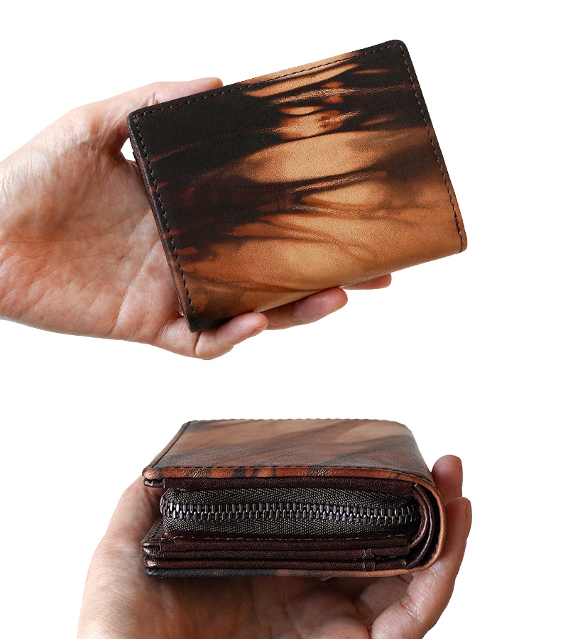 コンパクトな二つ折り財布