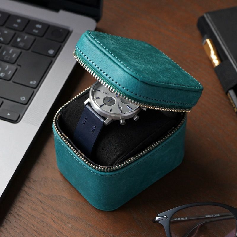 ブル―グリーン