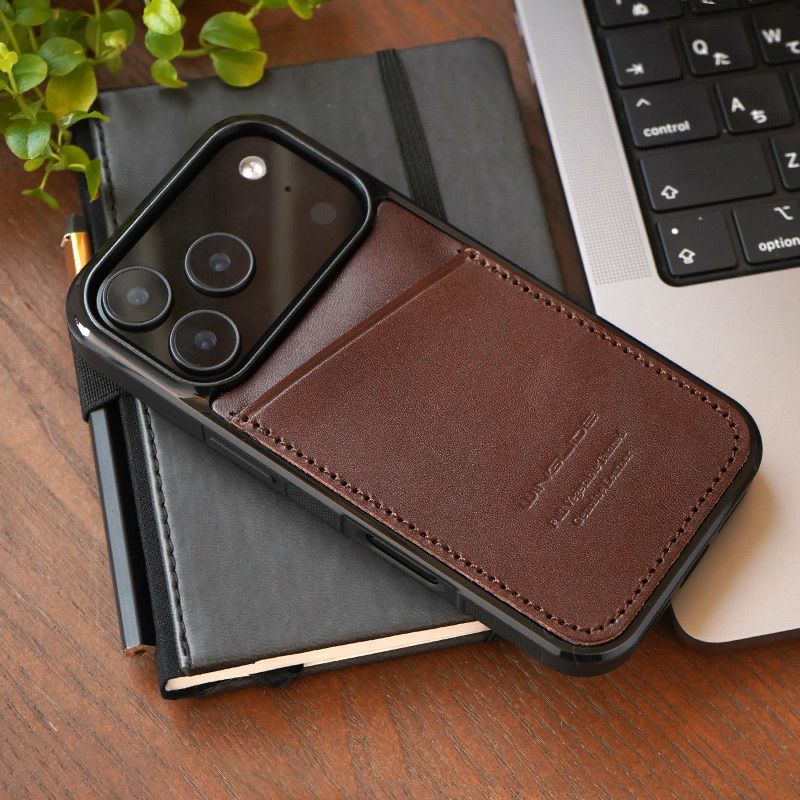iPhone17Pro ケース 背面 カード収納 ブランド 本革 スマホケース カード入れ レザー カバー 栃木レザー カードポケット ダークブラウン 茶色